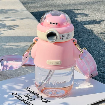 Детская бутылка для воды с соломинкой, милая для детей, 620 мл, Большая емкость, термостойкая мультяшная школьная чашка Kawaii